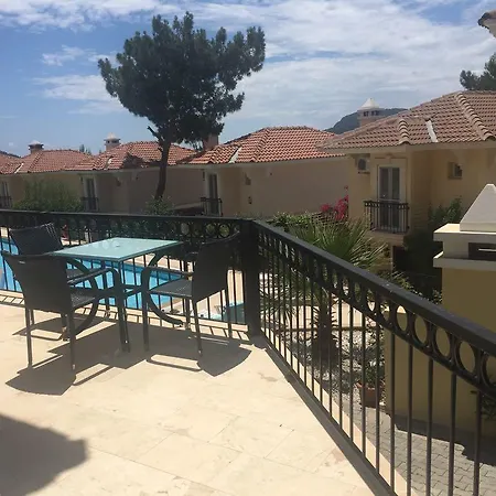 Artemisia Havuzlu Dublex Villa Muğla